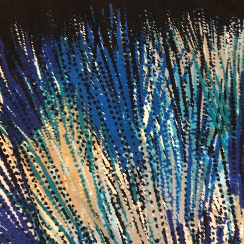 Patterned Dress - Picture 2 of 3